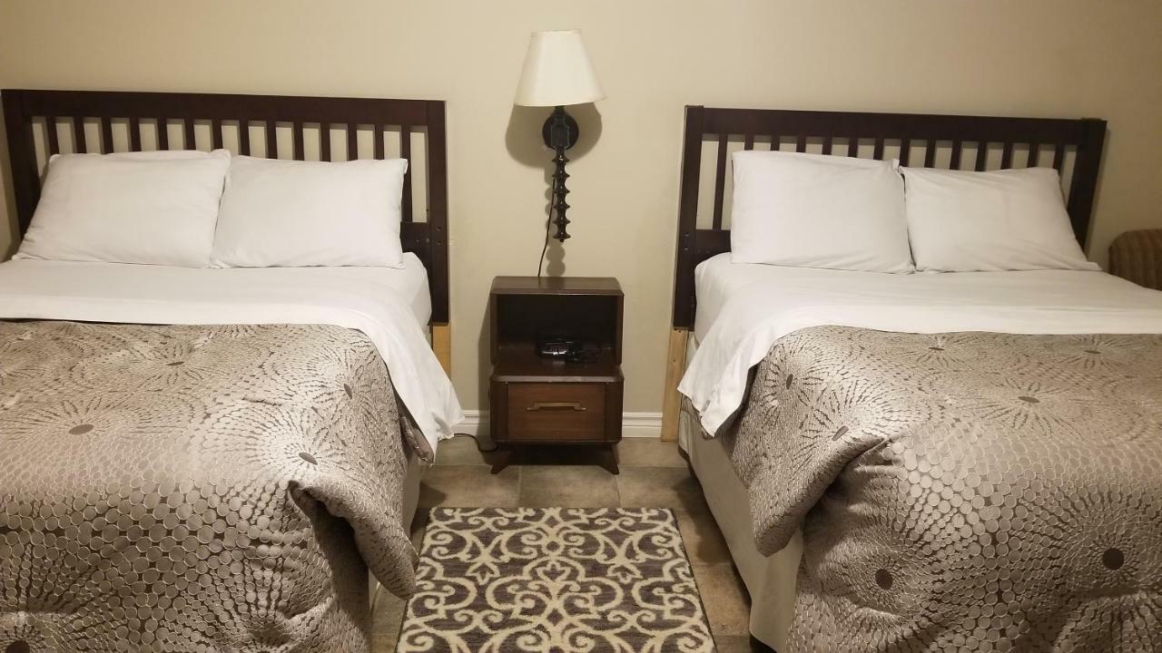 罗斯汽车旅馆 罗斯西 外观 照片